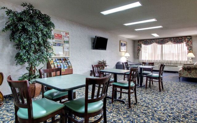 Magnolia Inn Townhouse Hattiesburg MS I-59