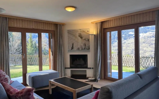 Apartment With Laundary Facilities