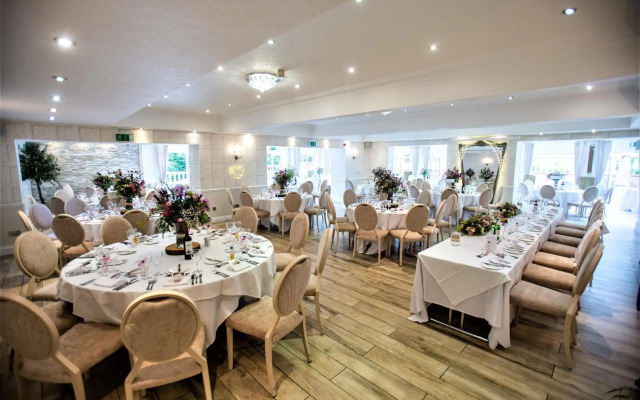 Nuthurst Grange Country House Hotel