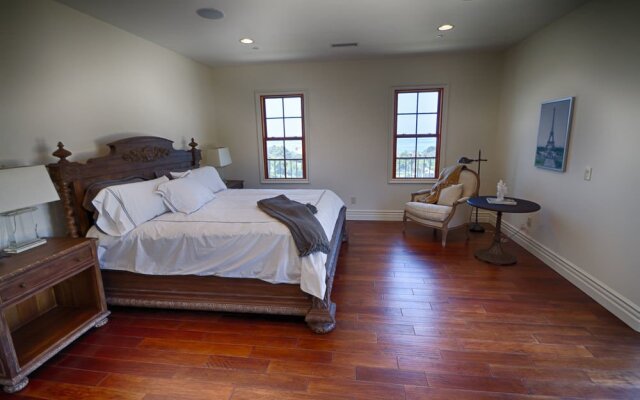 Malibu Presidential Estate