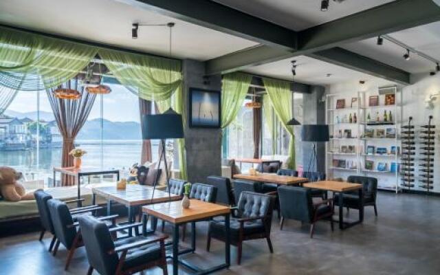 Shuanglang Xixiwan Lake View Hotel