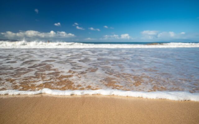 Maui Vistas #3419 2 Bedroom Condo by RedAwning