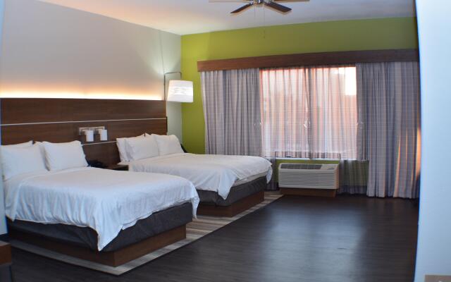 Holiday Inn Express Seguin