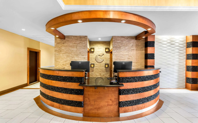 Comfort Suites at Katy Mills