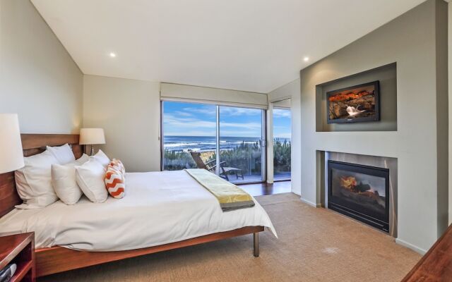 Hearn's Beachside Villa 8