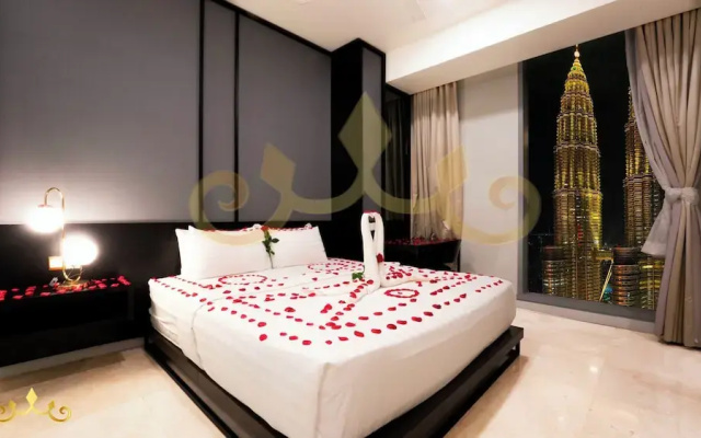 Tropicana The Residence KLCC Golden Crown