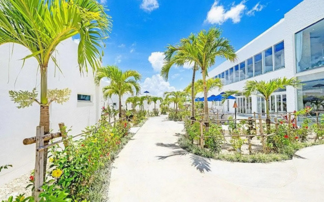 Blue Ocean Hotel & Resort Miyakojima