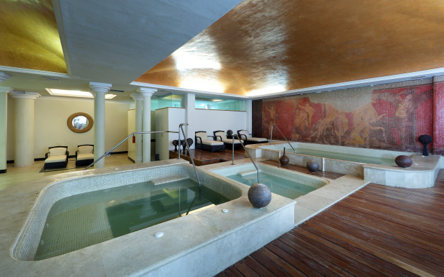 Eurostars Hacienda Vista Real Hotel