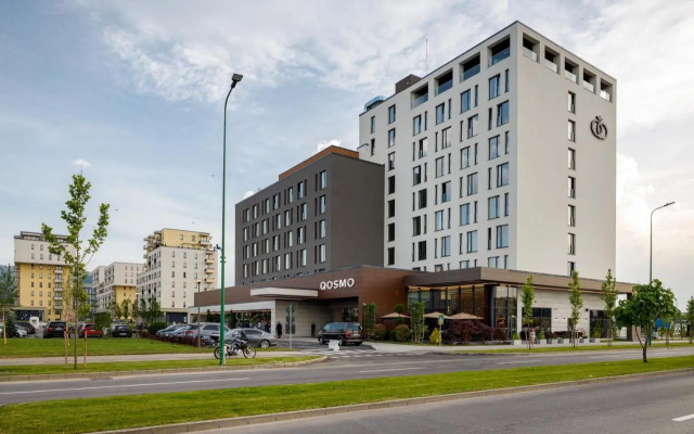Qosmo Brasov Hotel