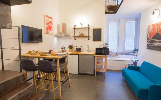 Nàpoesia Duomo House