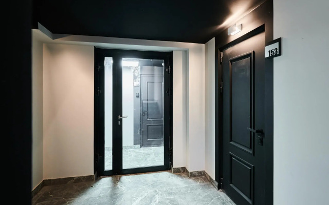 Два города на улице Суворовская 19