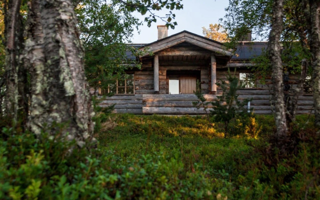 Kuukkeli Log Houses Teerenpesä - Superior Suite A49