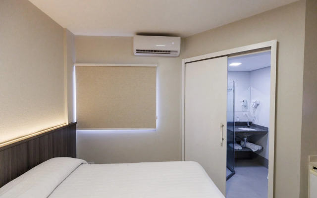 Tonello Business Hotel