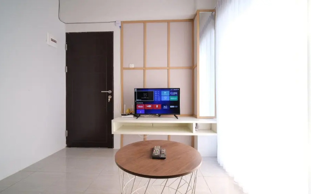 Homey And Comfy 2Br Apartment At Suncity Residence