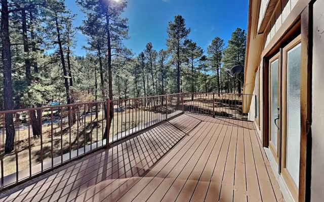 Quiet Mountain Hideaway by Ruidoso Vacation Rentals