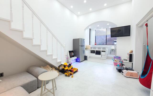 Gapyeong Turu Kids Poolvilla