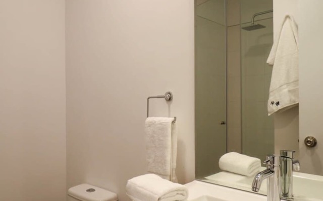 w Perfect 2BR in the Heart of Miraflores