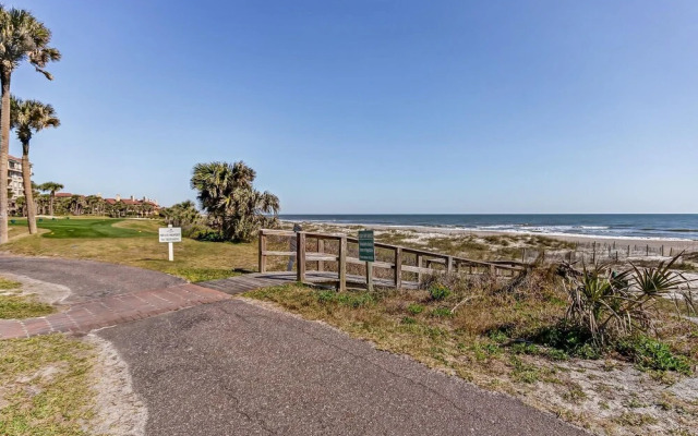 1606 Sea Dunes