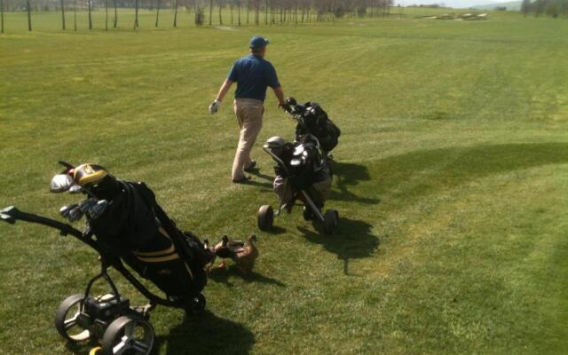 Oakdale, Templemore, E41f856