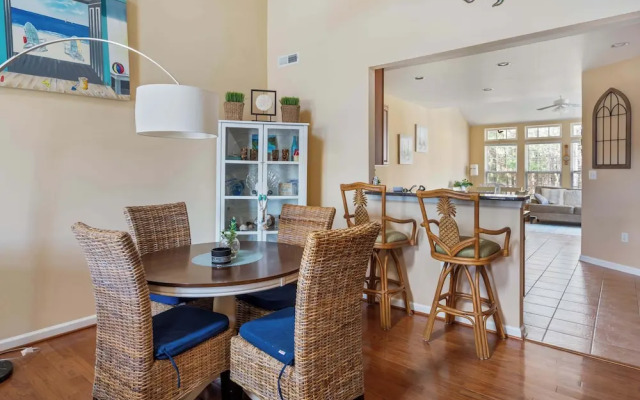 Bayview Landing #1 Sleeps 10