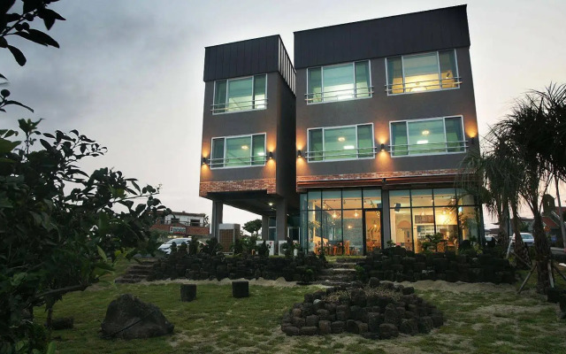 Blandiya Pension