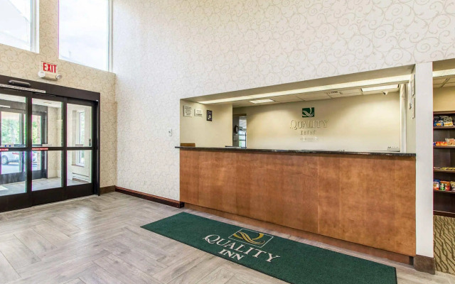 Econo Lodge Wickliffe - Cleveland East