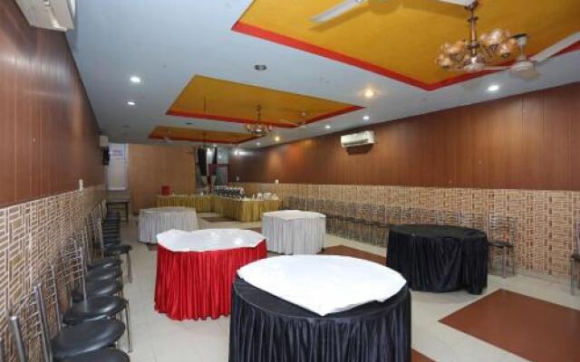 OYO 28411 Taj Guest House