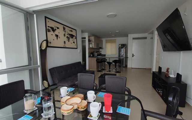 Hermoso apartamento con piscina (alberca).