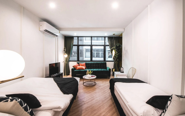 Theme Boutique Hotel