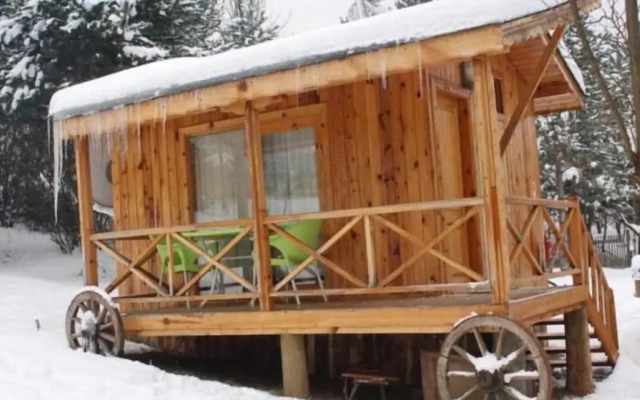 Nesilce Tatil Köyü