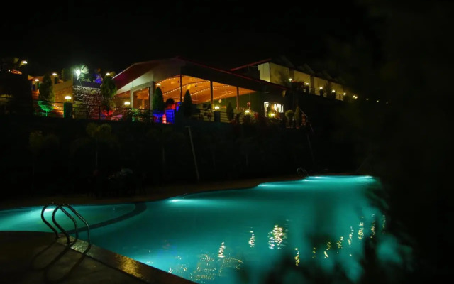 Hoa Resorts