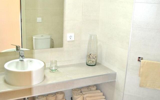 Apartment con vista al mar Montanar II