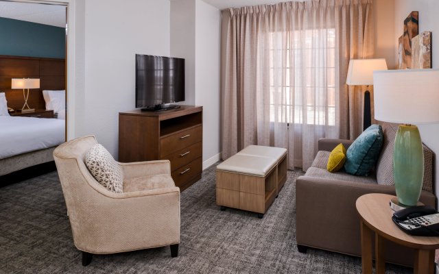 Staybridge Suites Indianapolis Downtown - Convention Center, an IHG Hotel