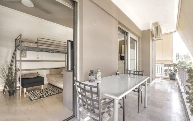 Impeccable 3-bed Apartment in Athens