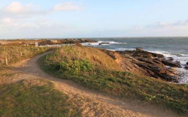 Les Trois Iles 19184