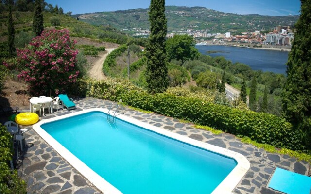 Villa With 3 Bedrooms in Lamego, With Wonderful Mountain View, Private