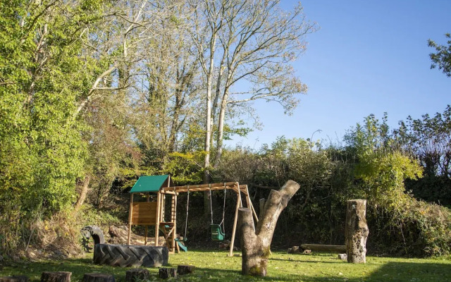 Llaethdy - The Dairy