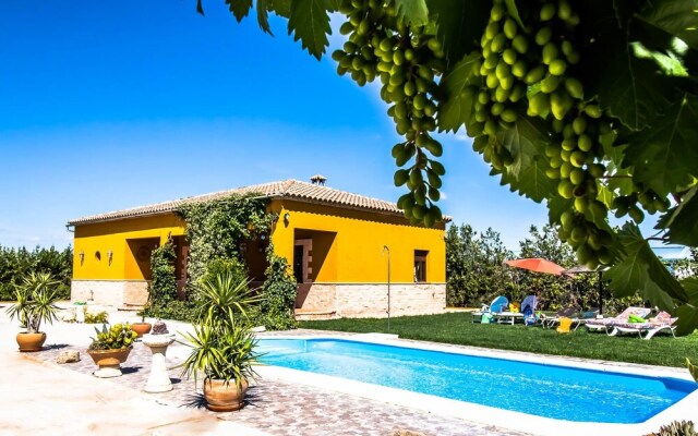 Villa Lucrecia