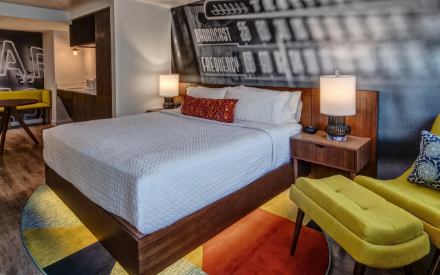 Hotel Indigo Memphis Downtown