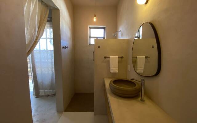 The Mantarraya Outpost Bed & Breakfast