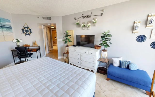 Surfside 0708ab 3 Bedroom Condo