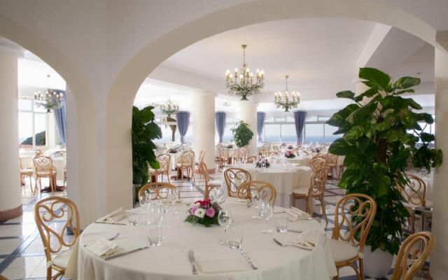 Borgo Romantica - Resort & Spa