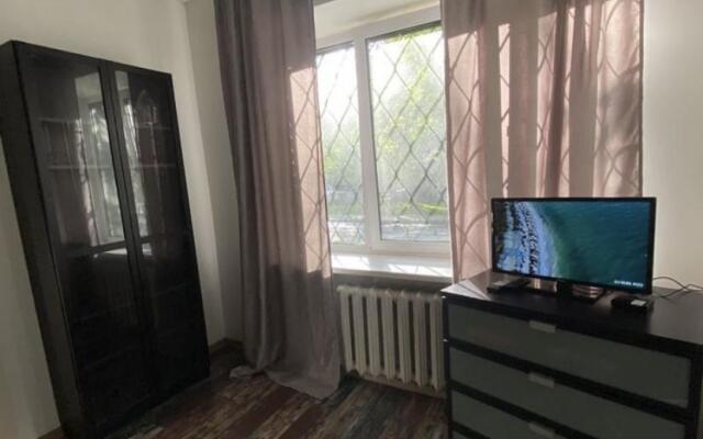 Nestory on Konstantinov street 8