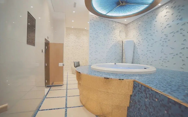 Design Apartment With Stunning View Of Palm Island