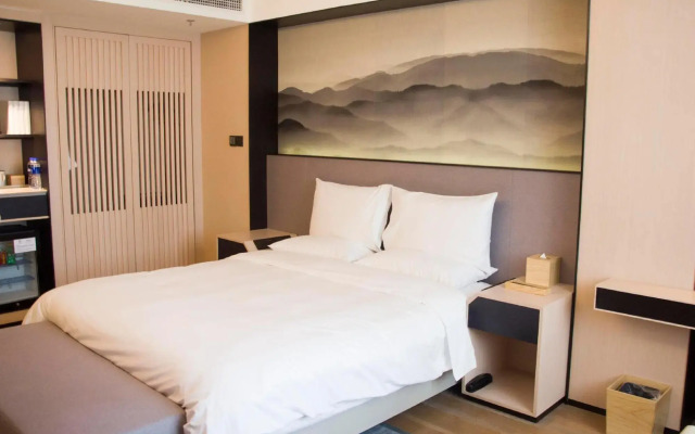 Joya Hotel Dalian