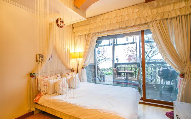 Seosan Sayblue Pension