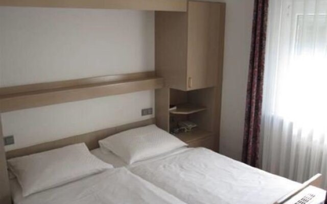 Hotel Maifelder Hof