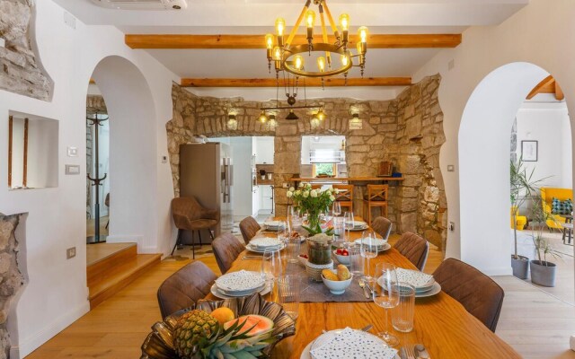 Amazing Home in Krk With Sauna, Wifi and 4 Bedrooms