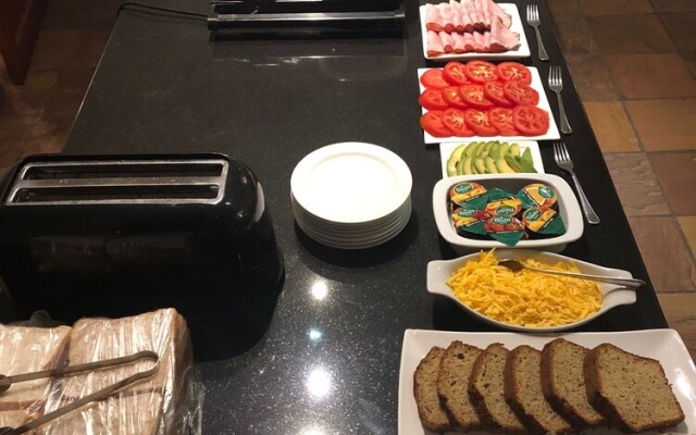 The Colonial Guest House