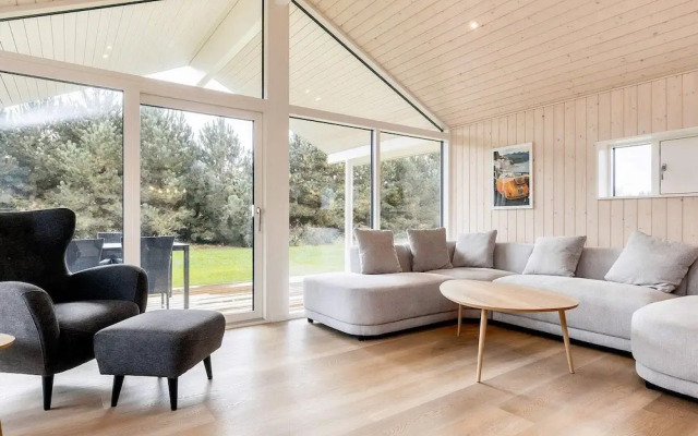 5 Star Holiday Home in Vaeggerlose